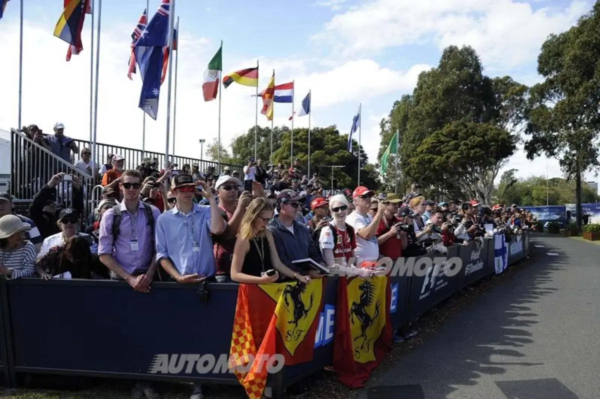F1 2015, Australia: vince Lewis Hamilton davanti a Rosberg. Vettel sul podio! (52)