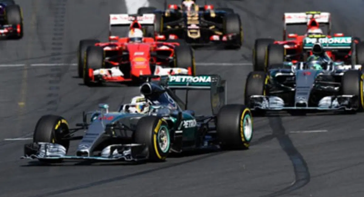 F1 2015, GP d'Australia, Hamilton: «E' bello battere campioni come Rosberg e Vettel» (11)