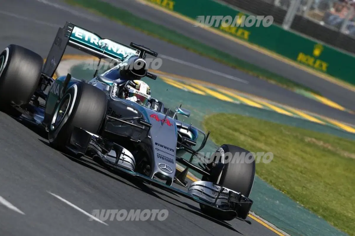 F1 2015, Australia: c'è del ridicolo nello schieramento di partenza. E non solo (16)