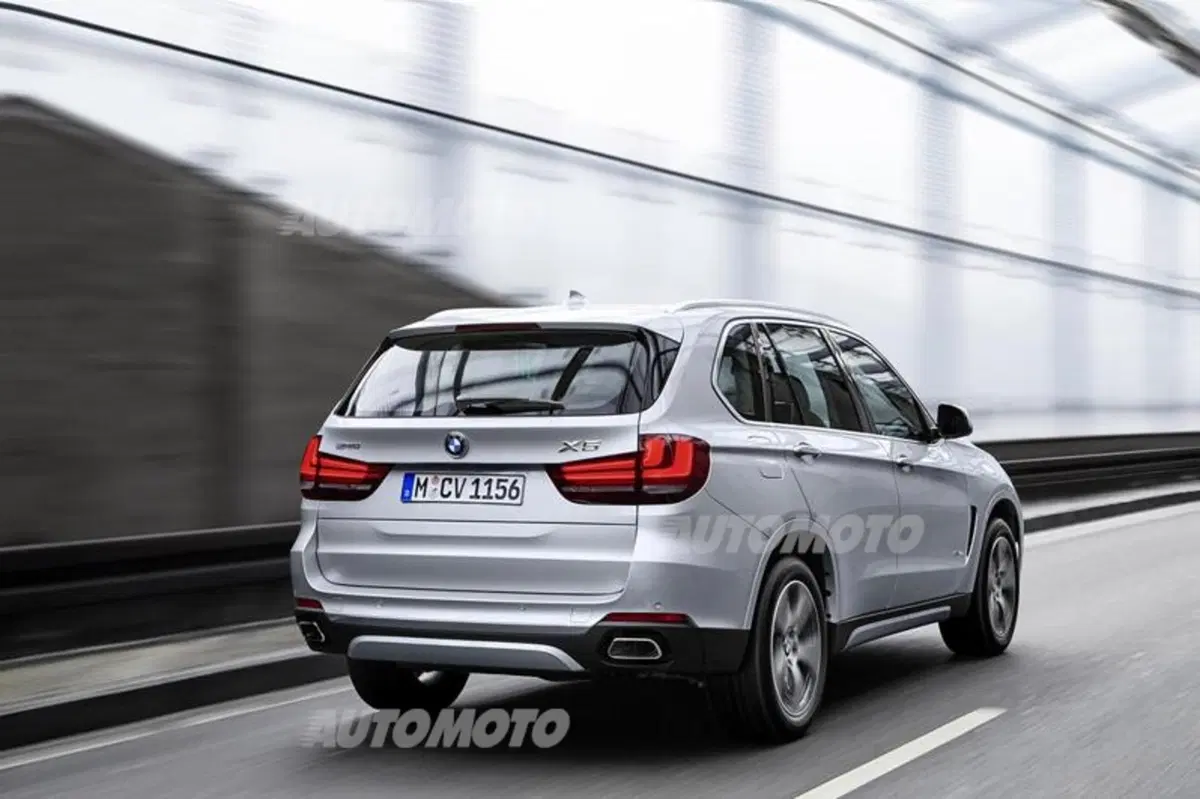 BMW X5 xDrive40e: ibrido plug-in da 313 CV (20)