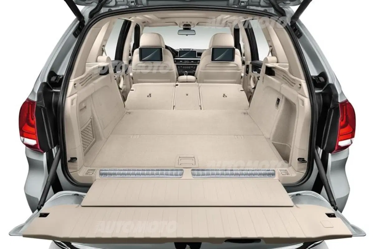 BMW X5 xDrive40e: ibrido plug-in da 313 CV (36)