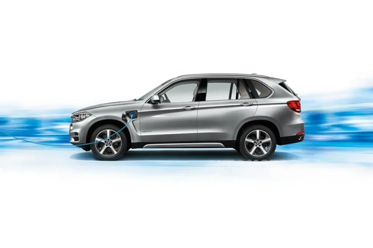BMW X5 xDrive40e: ibrido plug-in da 313 CV (43)