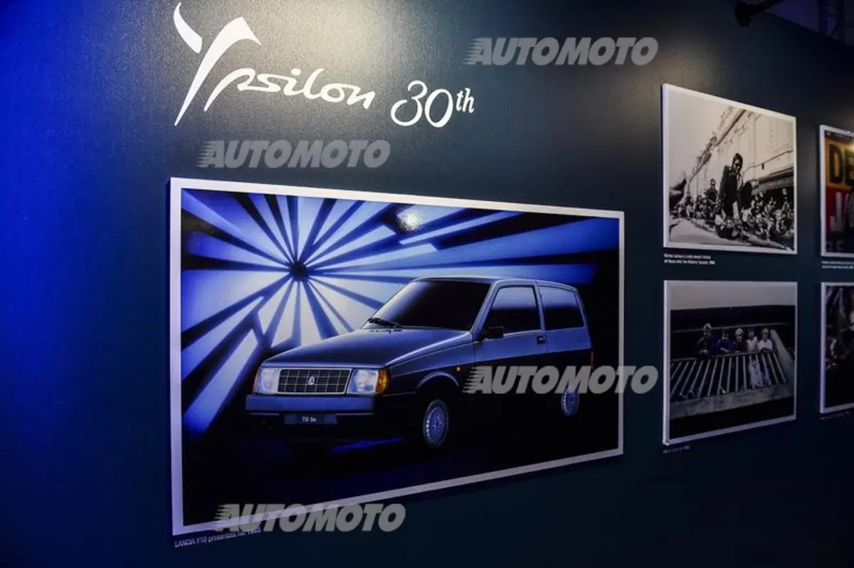 Lancia Ypsilon 30th Anniversary: celebra 30 anni di successi (9)