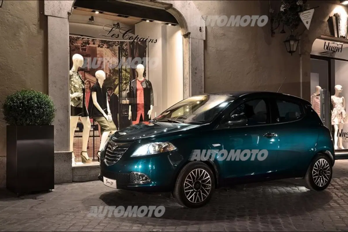 Lancia Ypsilon 30th Anniversary: celebra 30 anni di successi (20)