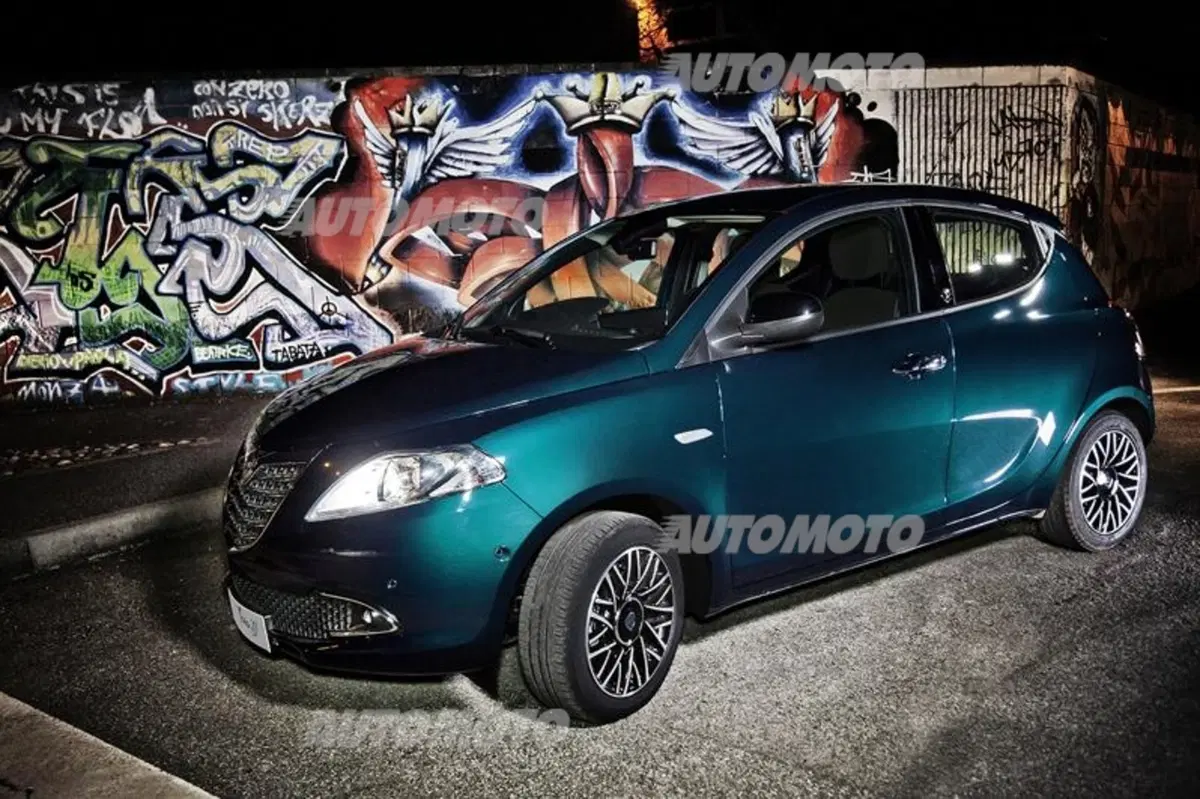 Lancia Ypsilon 30th Anniversary: celebra 30 anni di successi (21)