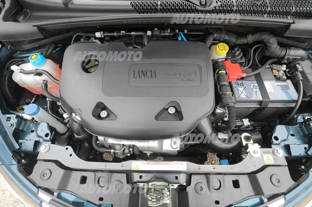 Lancia Ypsilon 30th Anniversary: celebra 30 anni di successi (30)