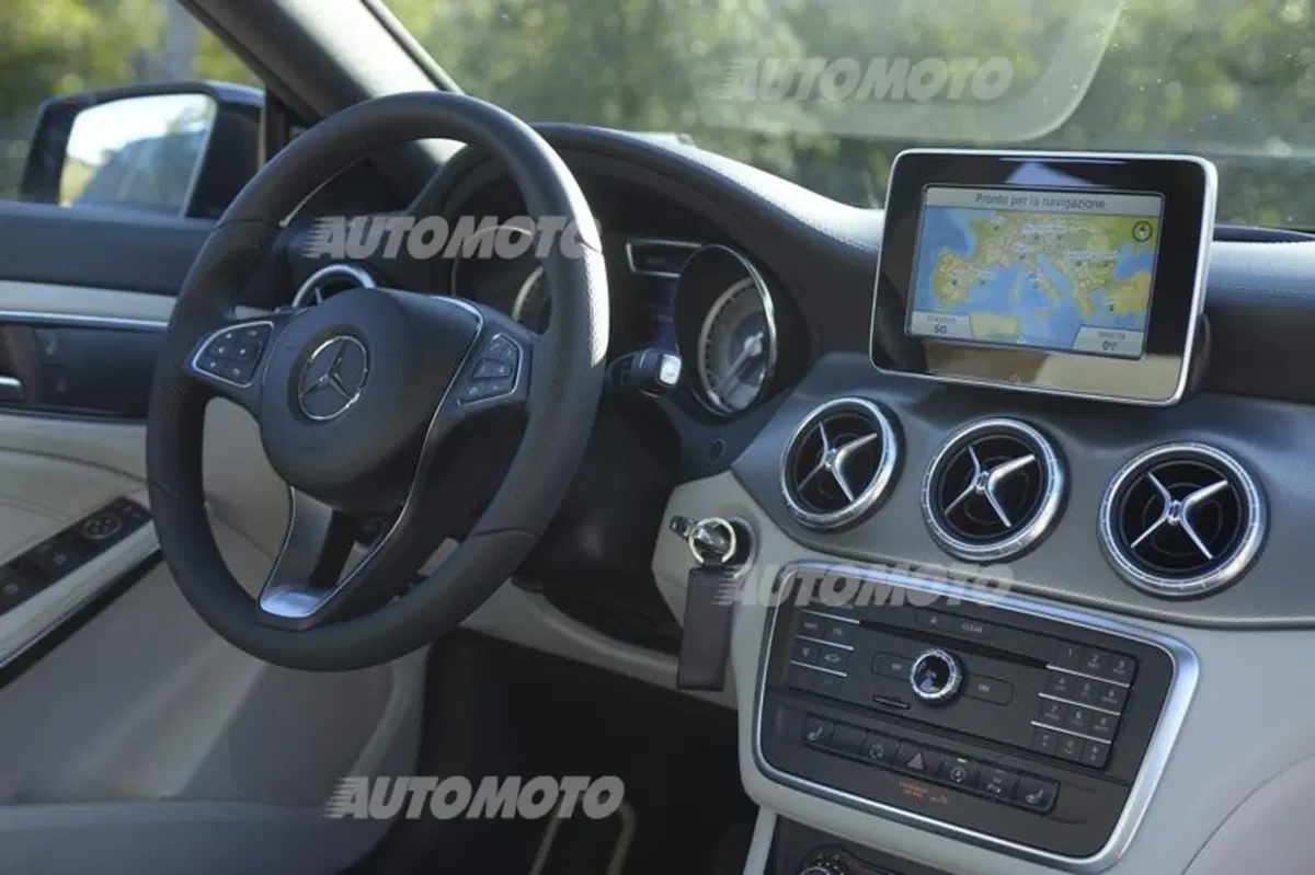 Mercedes CLA Shooting Brake (24)