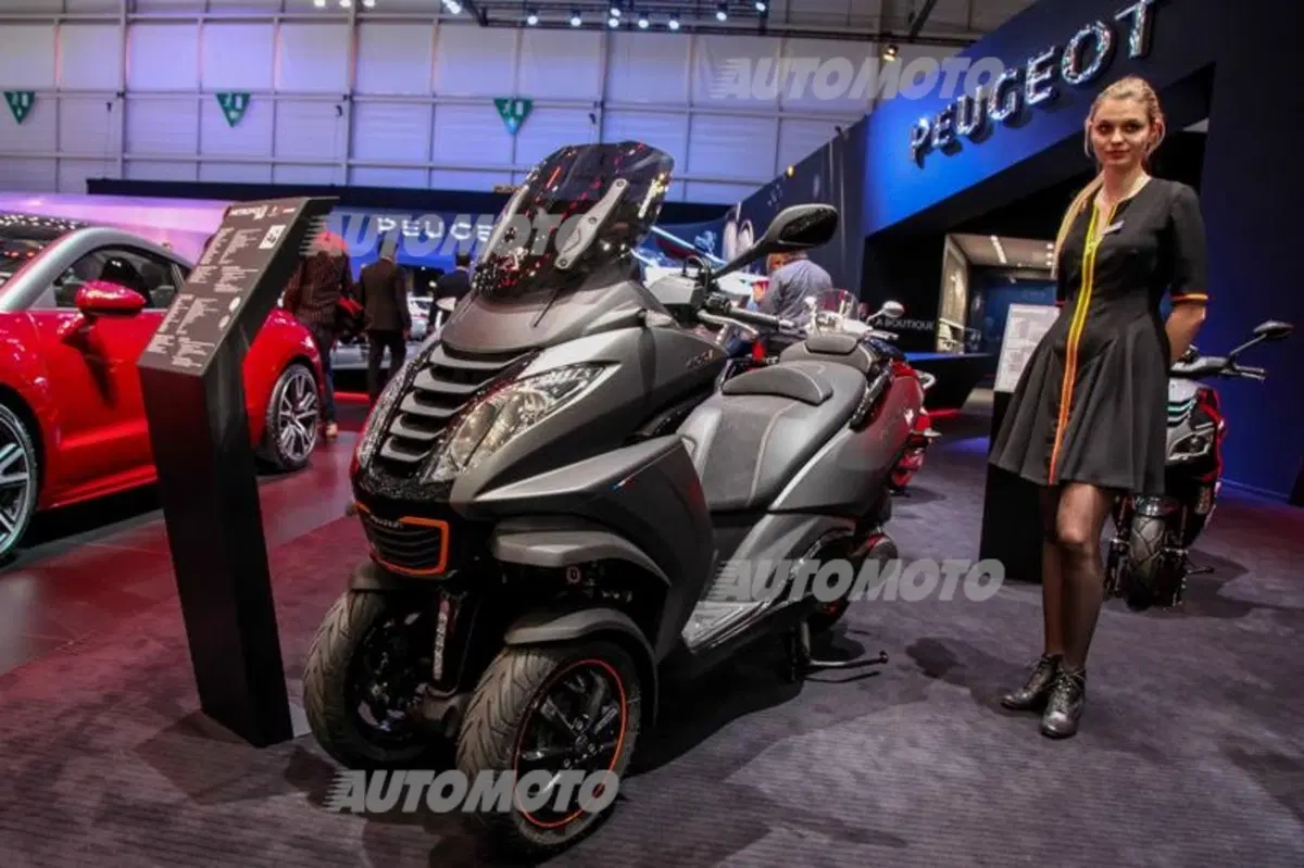 Grasselli: «Peugeot Metropolis D-Air? Dainese porta l'airbag anche sugli scooter»