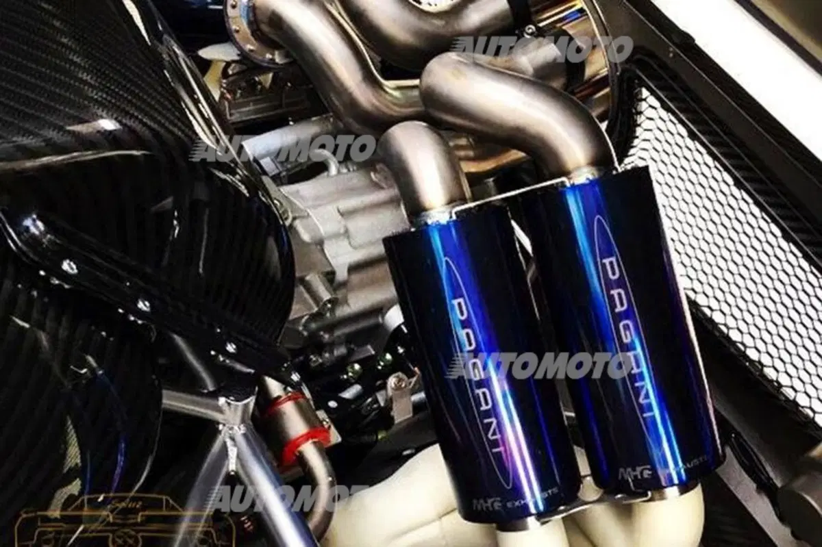 Pagani Zonda 760 ZoZo: 760 CV per un cliente giapponese (6)