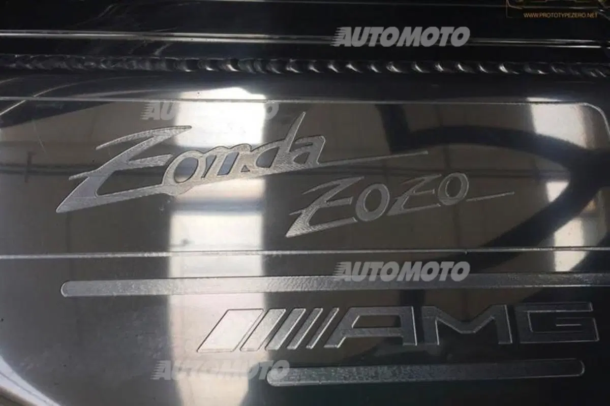 Pagani Zonda 760 ZoZo: 760 CV per un cliente giapponese (7)