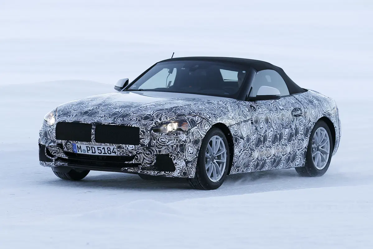 Nuova BMW Z5: nuove foto durante i test (3)