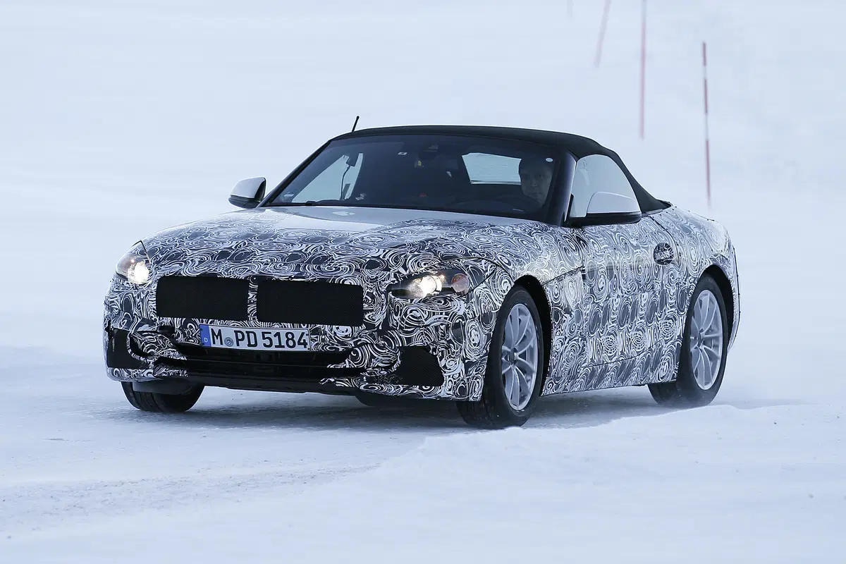 Nuova BMW Z5: nuove foto durante i test (4)