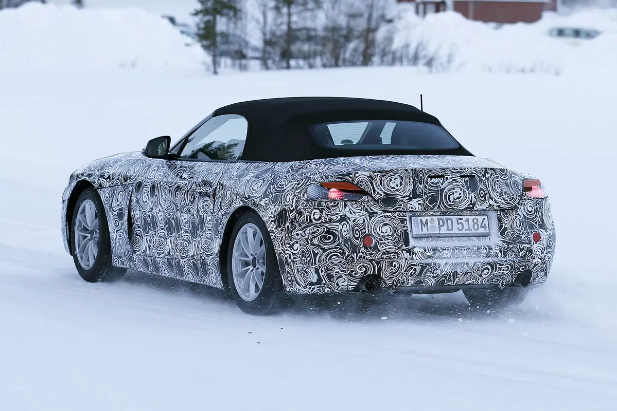 Nuova BMW Z5: nuove foto durante i test (8)