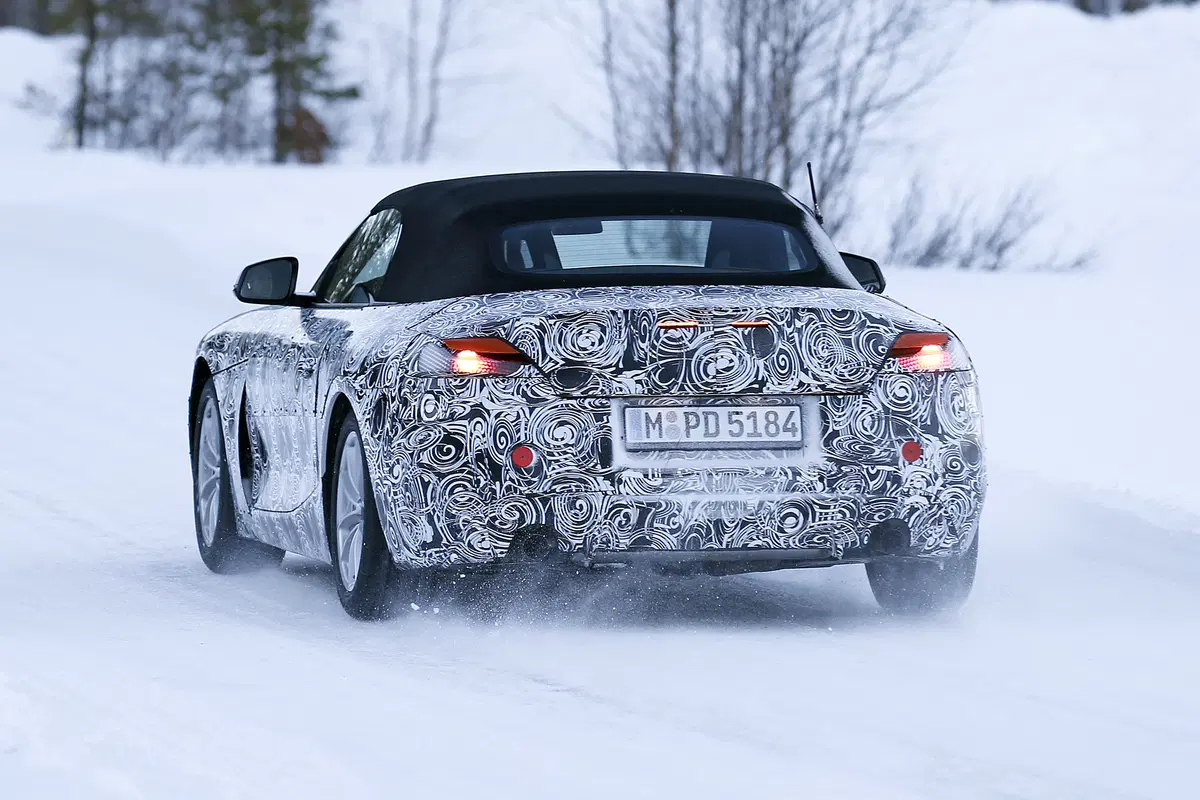 Nuova BMW Z5: nuove foto durante i test (13)