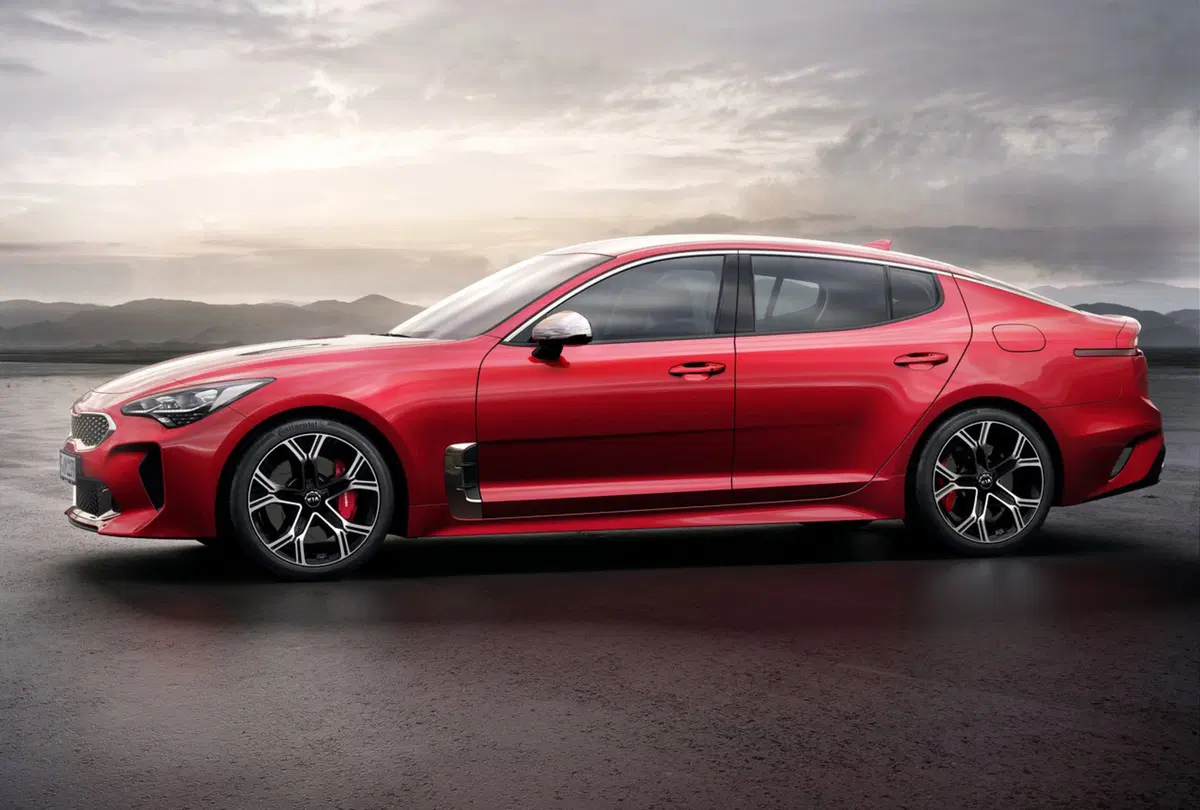 Stinger, arriva la Kia più potente di tutti i tempi. Prezzo? “Effetto wow” garantito (3)