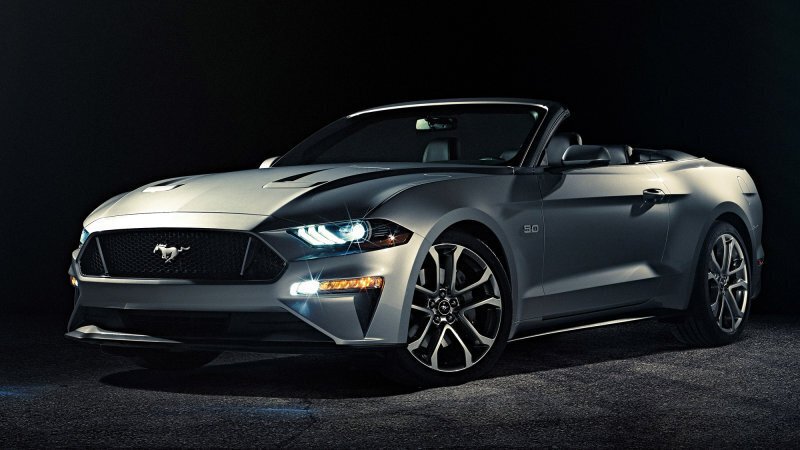 Ford Mustang Cabrio, ecco il restyling