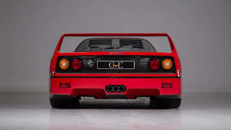 Ferrari F40, all'asta quella di Eric Clapton [Video]