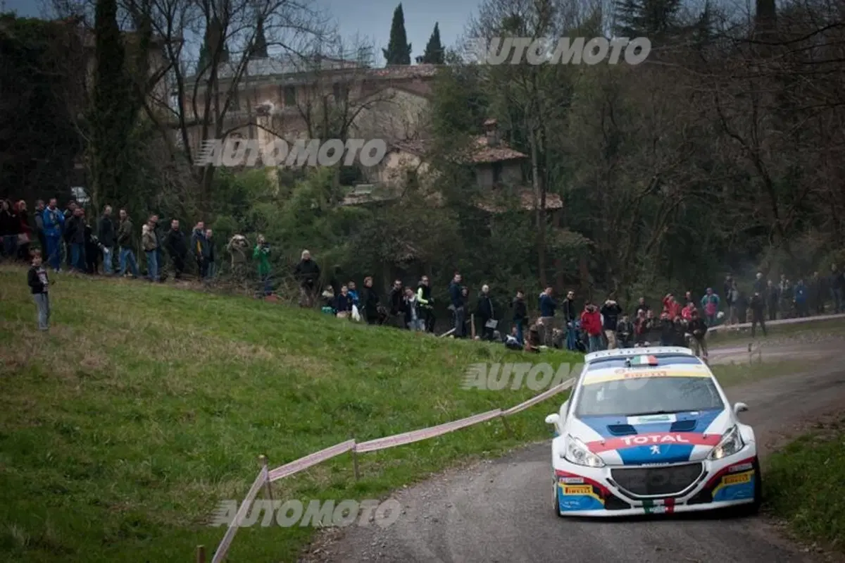 CIR 2015. Rally del Ciocco. Gran Finale, vince Perico (Peugeot 208 T16) (21)