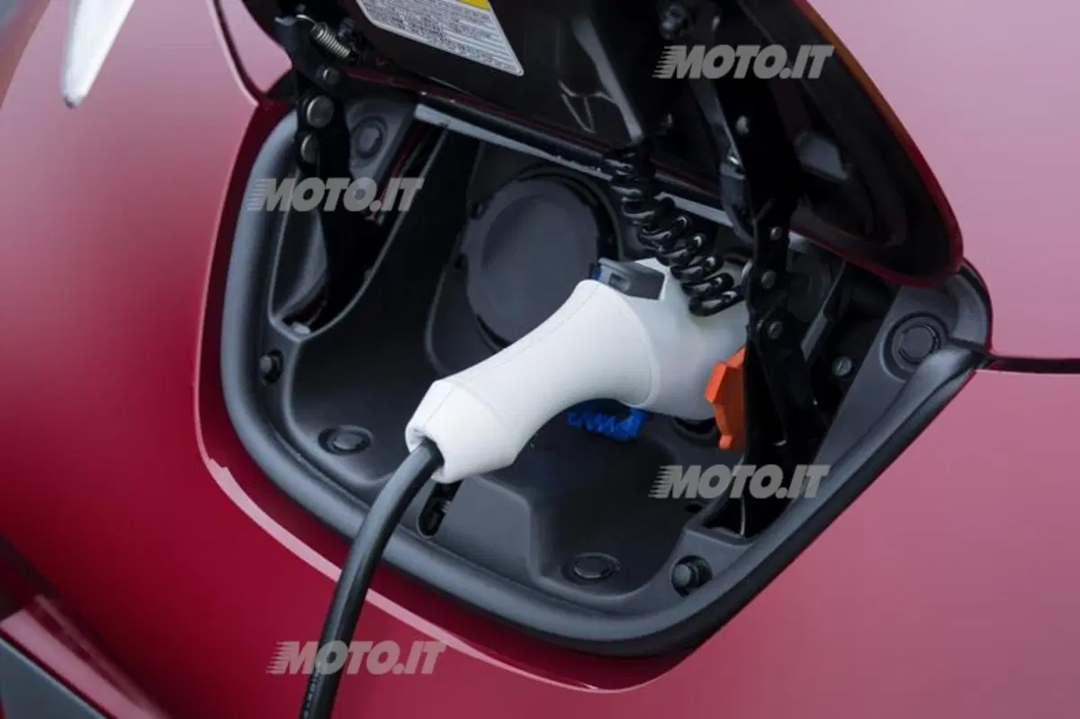 Nissan Leaf: affidabilità da record per le batterie (20)
