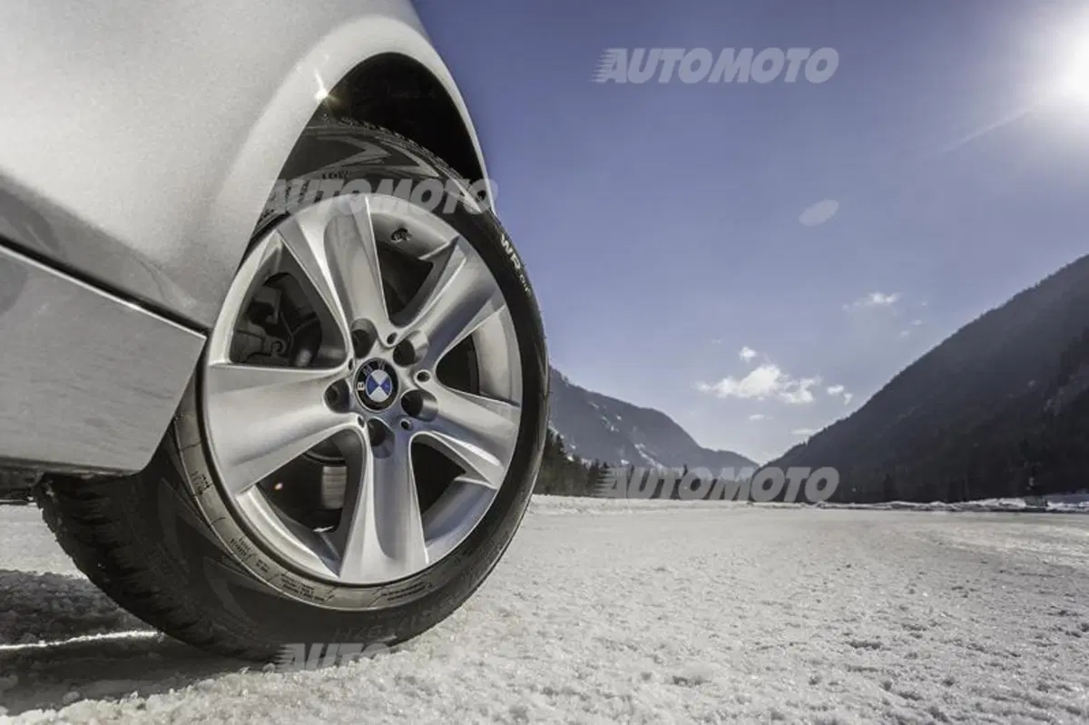 Nokian WR D4 (2)