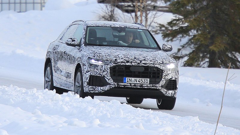 Audi Q8: arrivano nuove foto spia