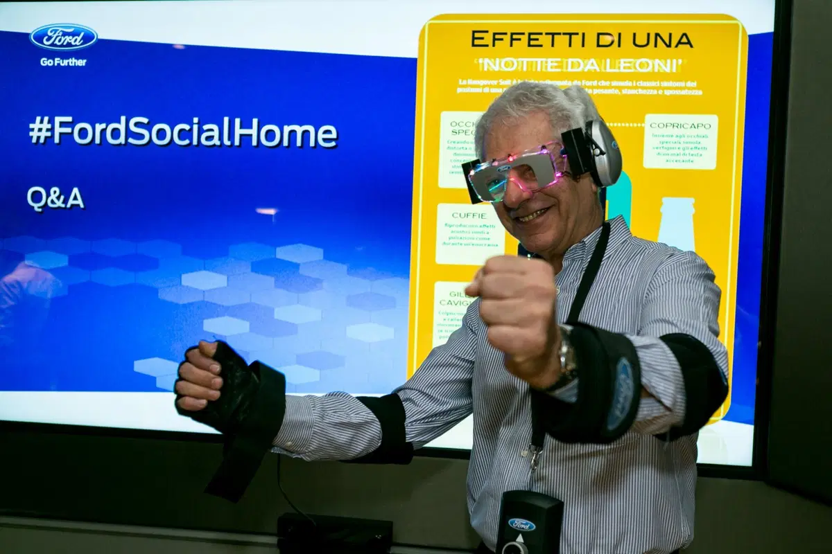 Esperienza sensoriale Ford per i giovani: capire se non si è in condizione di guidare (4)