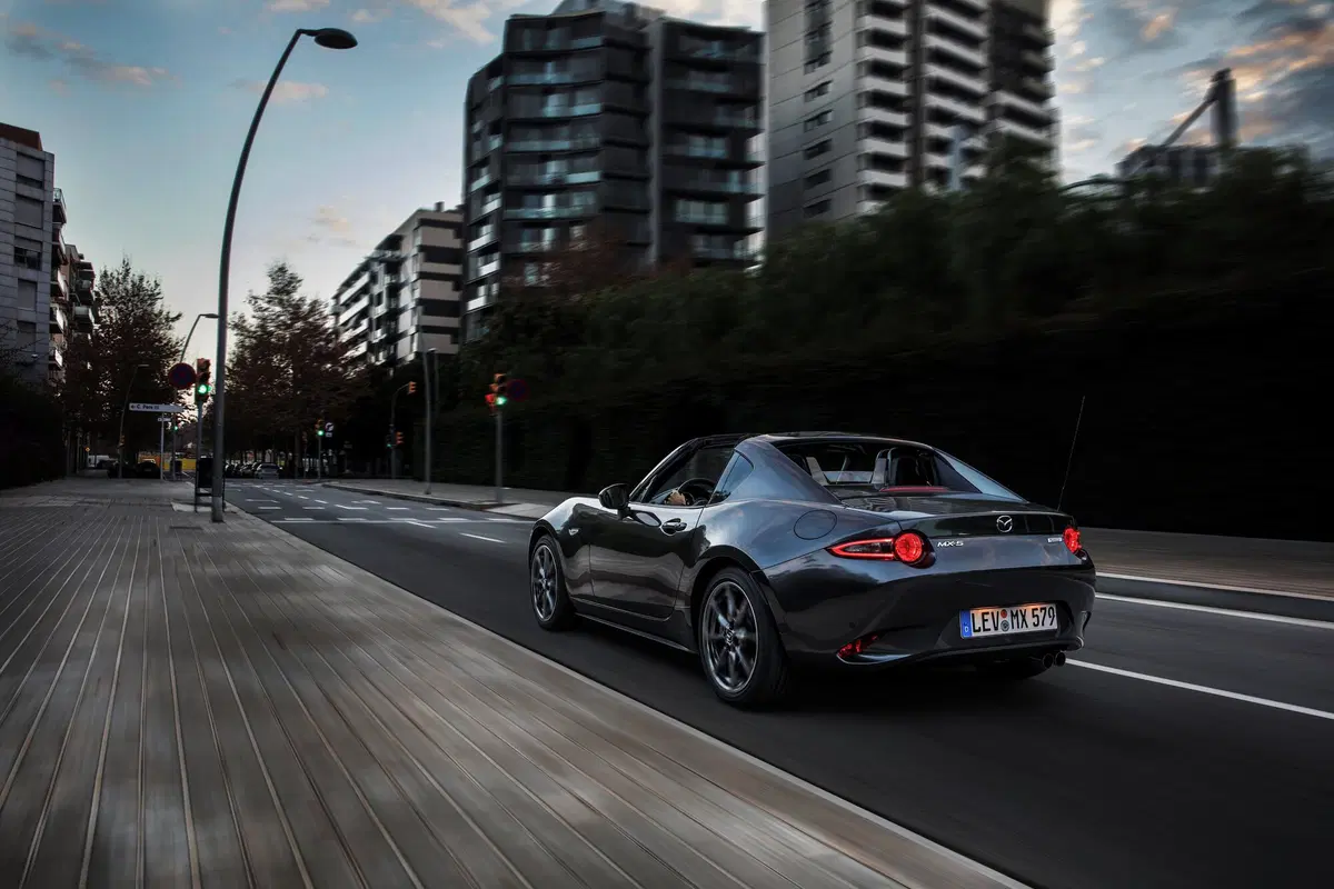 Mazda MX-5 RF [Video primo test] (4)