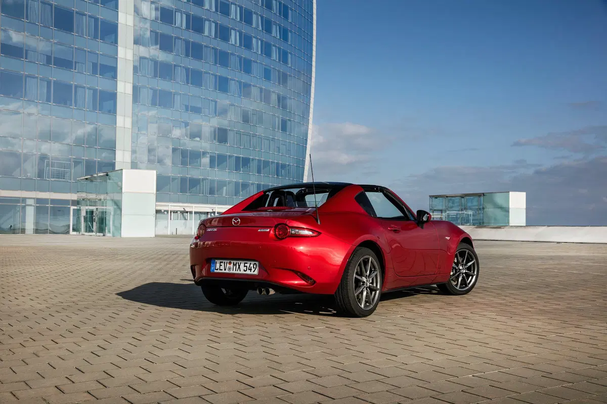 Mazda MX-5 RF [Video primo test] (21)