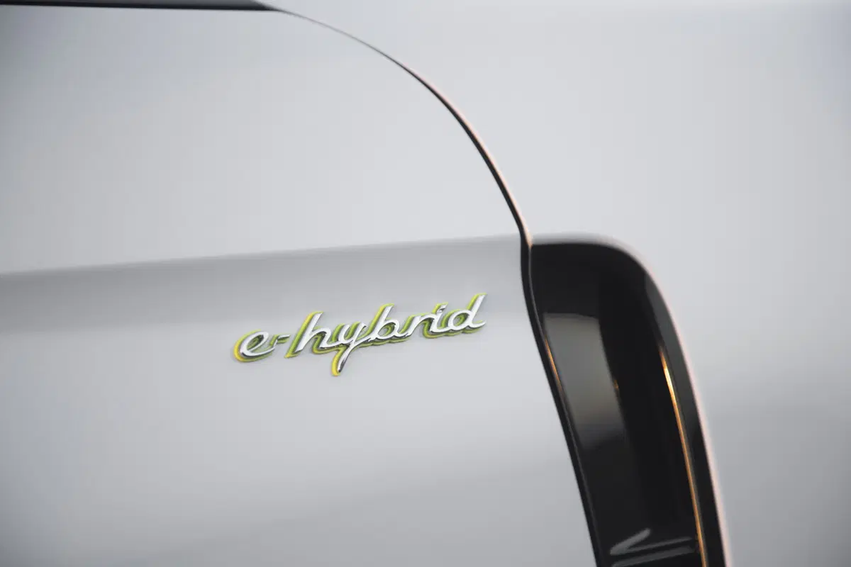 Porsche Panamera 4 E-Hybrid, figlia della 918 [Video primo test] (7)