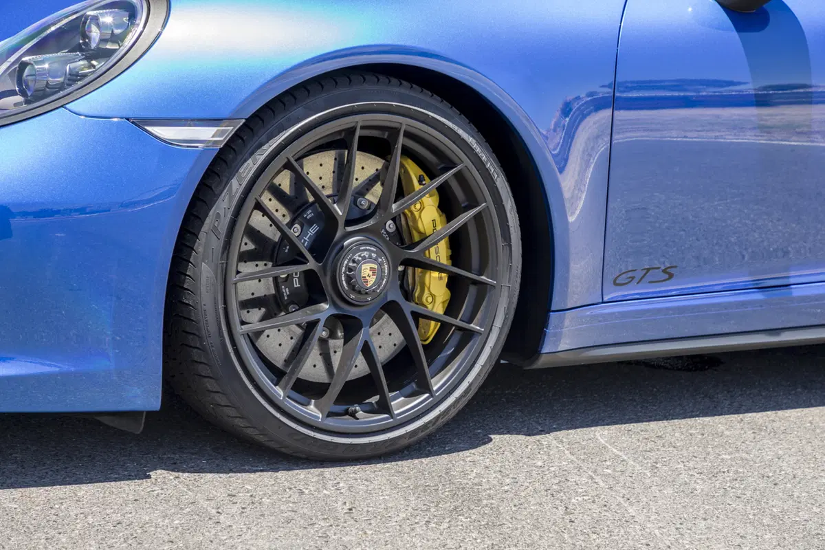 Porsche 911 GTS restyling 2017, il giusto mezzo [Video primo test] (6)