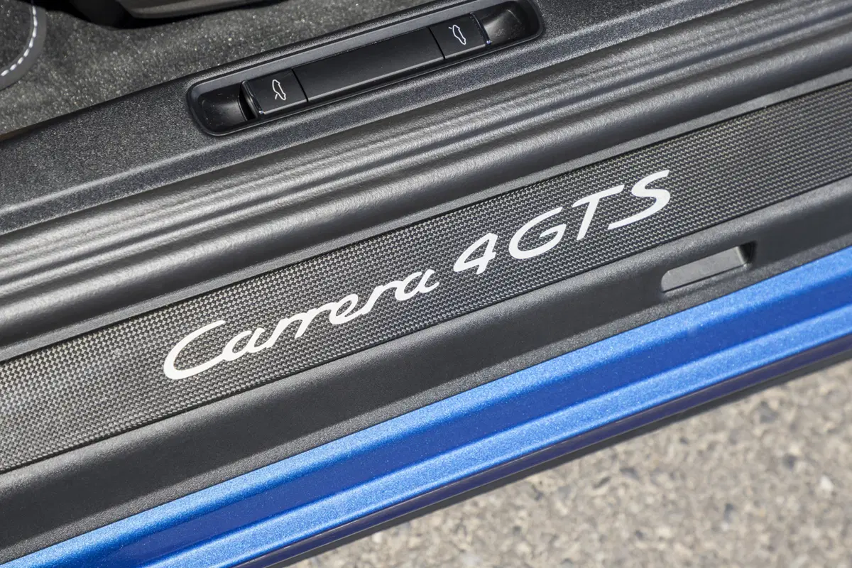 Porsche 911 GTS restyling 2017, il giusto mezzo [Video primo test] (8)