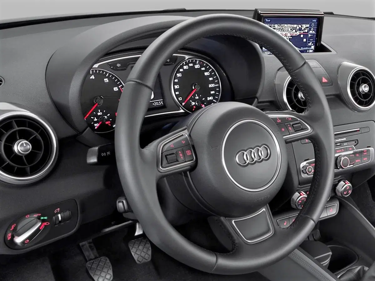 Quale comprare, Confronto: Audi A1 1.0 TFSI Vs DS 3 1.2 PureTech (3)