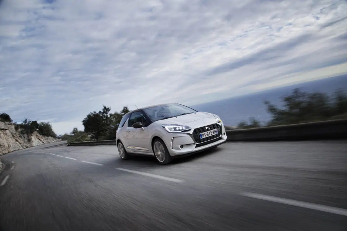 Quale comprare, Confronto: Audi A1 1.0 TFSI Vs DS 3 1.2 PureTech (7)
