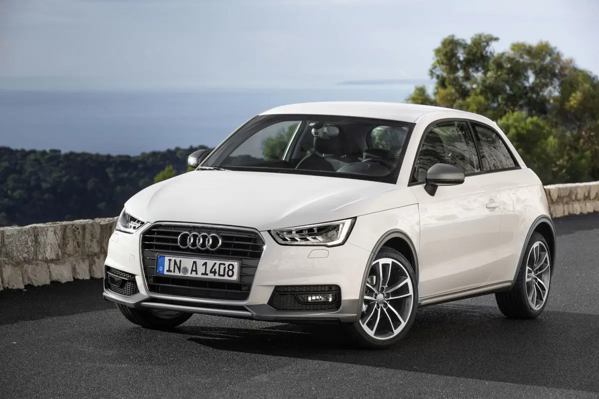 Quale comprare, Confronto: Audi A1 1.0 TFSI Vs DS 3 1.2 PureTech (4)