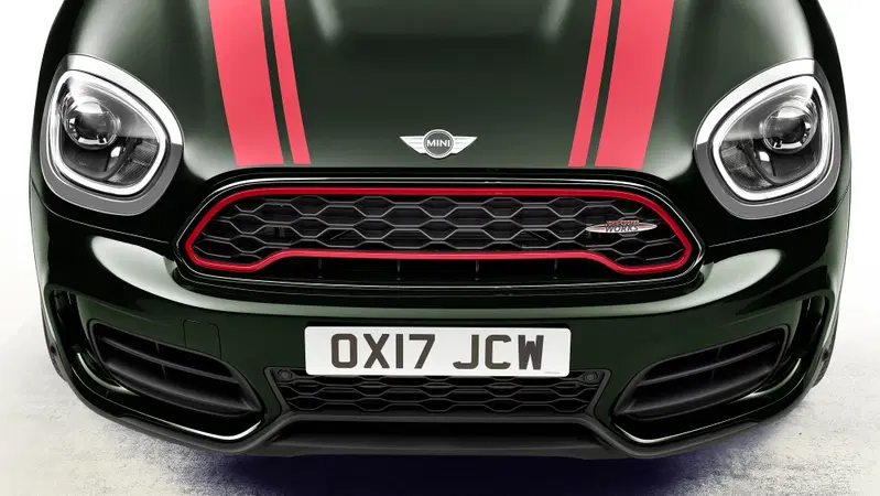 Mini, la prima elettrica potrebbe essere prodotta in Olanda