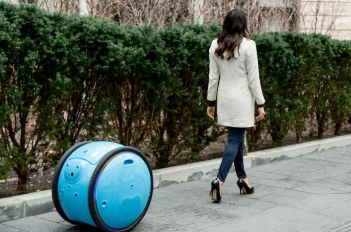 Piaggio Gita, il drone che sostituisce il trolley (3)