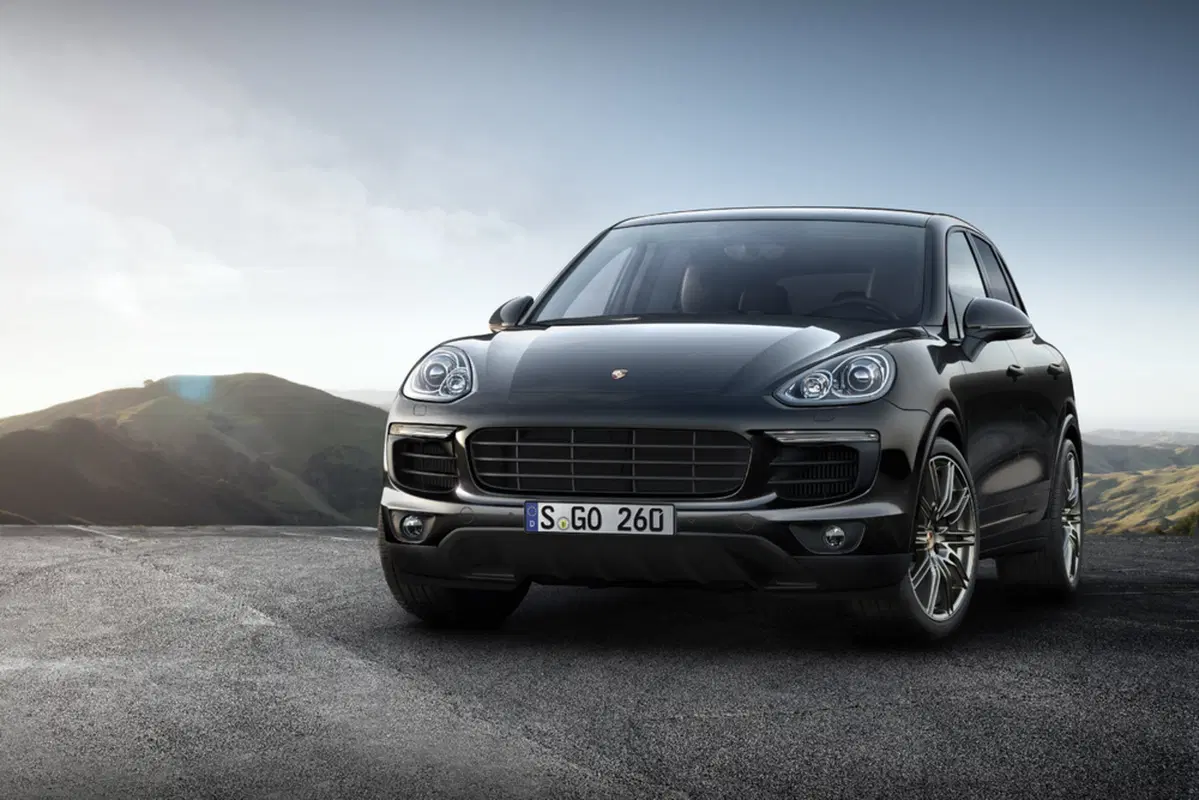 Porsche Cayenne S, ecco le Platinum Edition