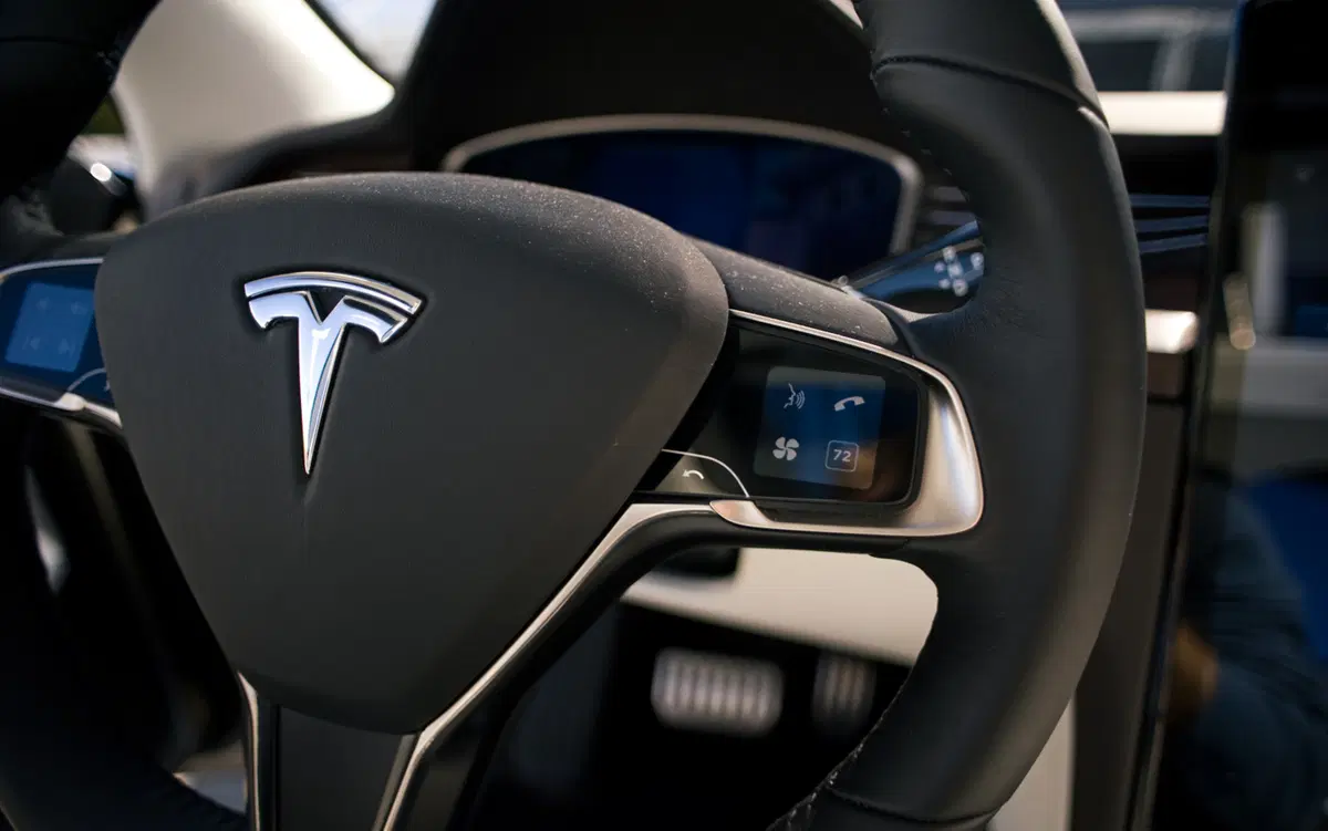 Tesla Model X P90D [Video Primo Test] (12)