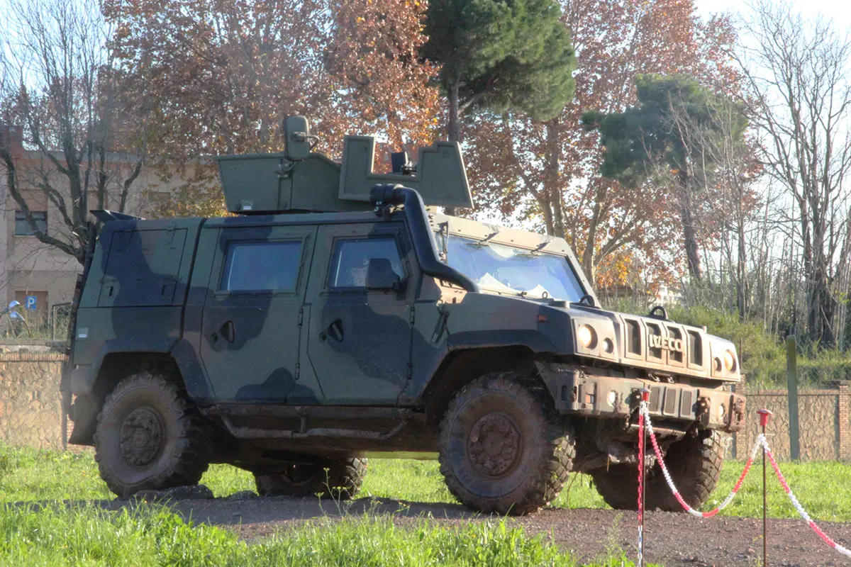 Iveco Lince LMV, com'è fatto e come va "l'Hummer" dell'Esercito Italiano