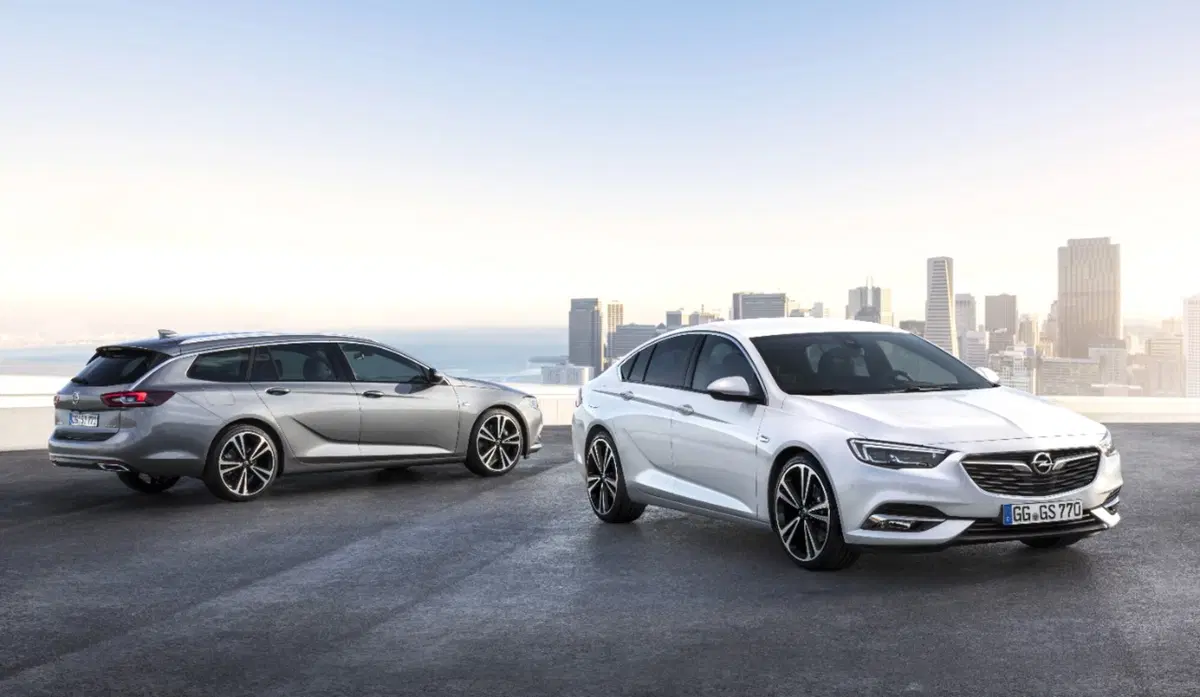 Opel Insignia Sports Tourer, ecco la seconda generazione della wagon (6)