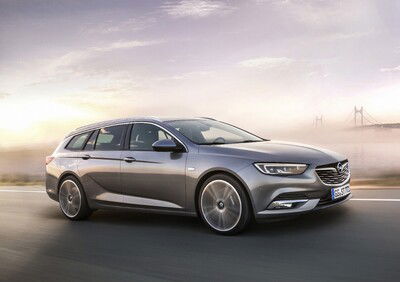 Opel Insignia Sports Tourer, ecco la seconda generazione della wagon [Video]