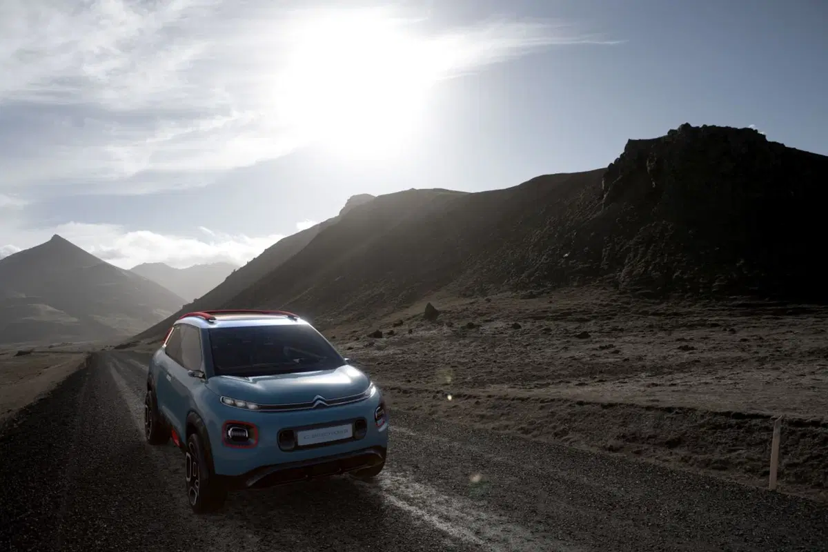 Citroen C-Aircross Concept, verso il SUV compatto (12)