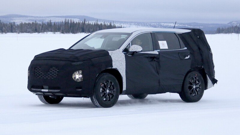 Nuova generazione Hyundai Santa Fe: immagini dai test