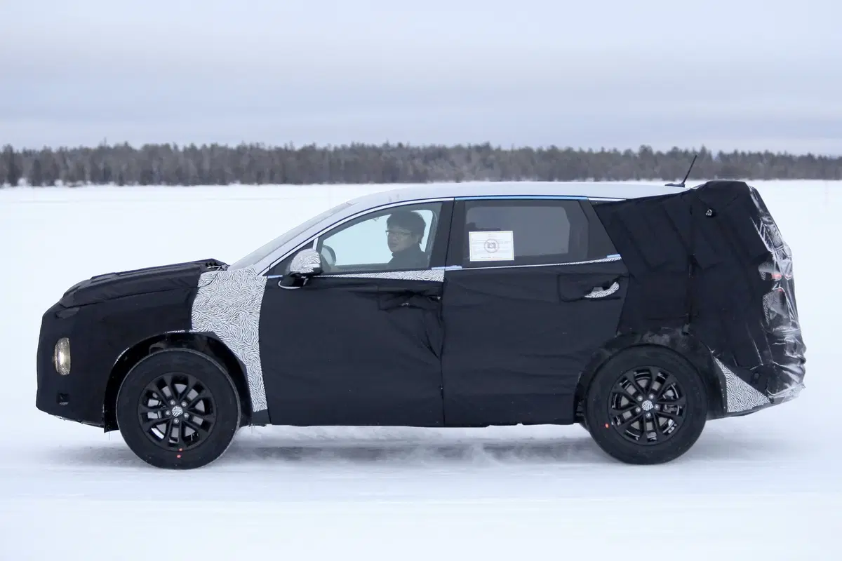 New Hyundai Santa Fe (2)
