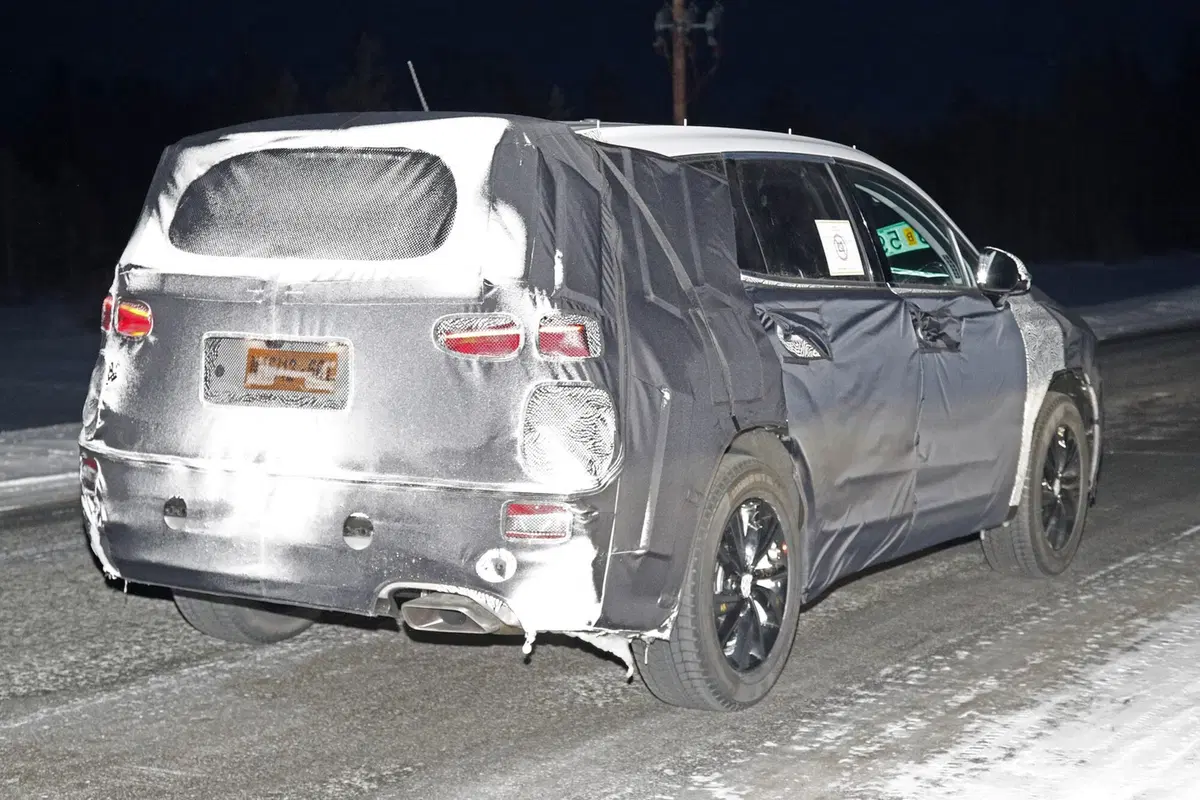New Hyundai Santa Fe (4)