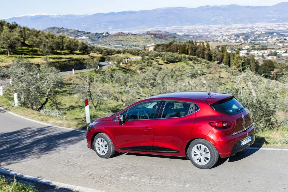 Nuova Renault Clio Turbo GPL (3)