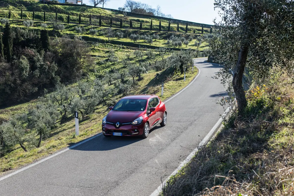 Nuova Renault Clio Turbo GPL (5)