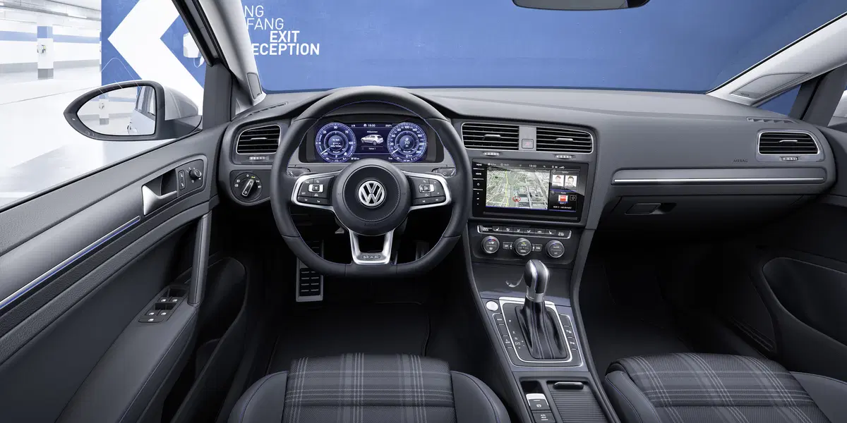Volkswagen Golf restyling 2017: ecco come cambia [Video] (13)