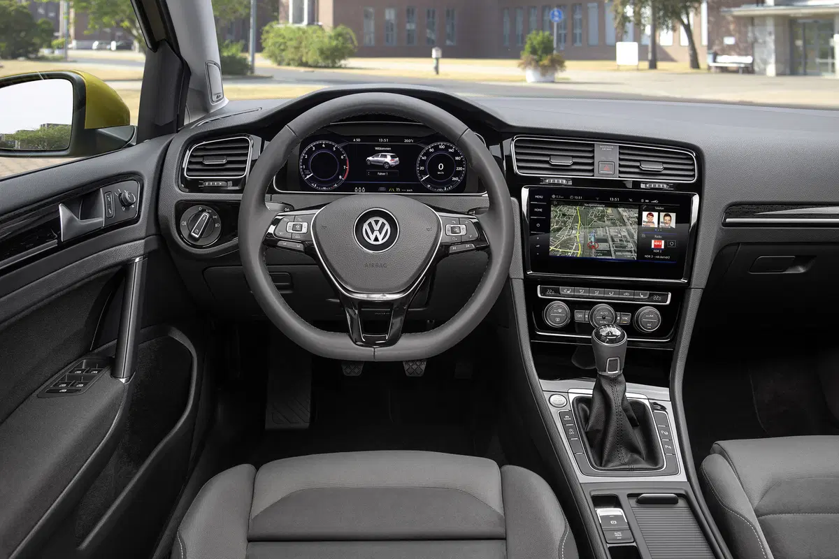 Volkswagen Golf restyling 2017: ecco come cambia [Video] (14)