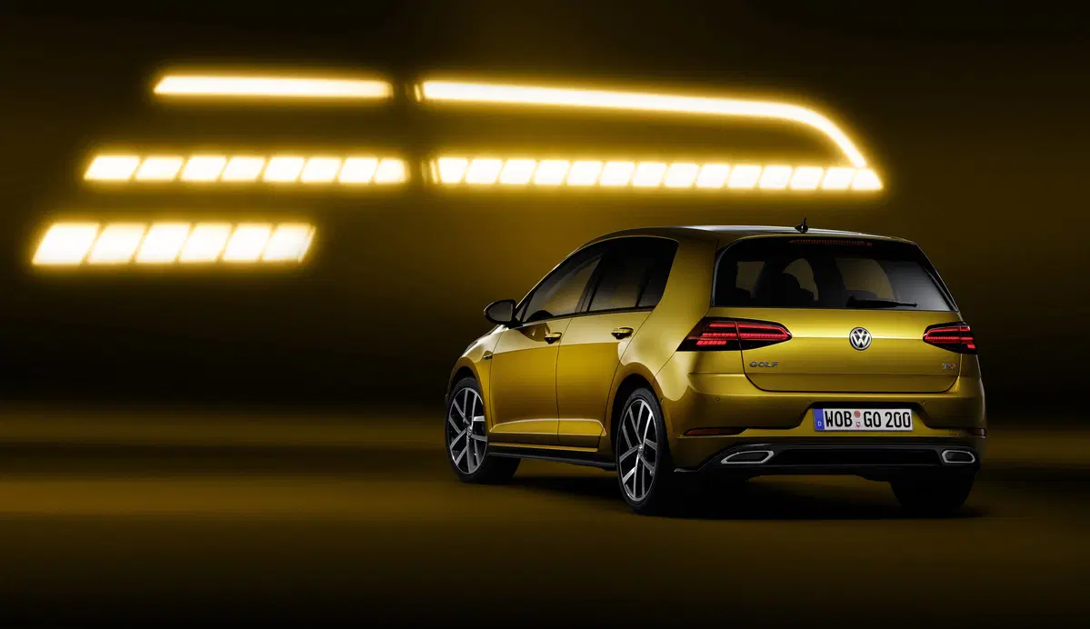 Volkswagen Golf restyling 2017: ecco come cambia [Video] (23)